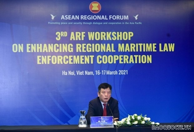 Director of the Vietnamese Foreign Ministry’s ASEAN Department Vu Ho addresses the workshop (Photo: baoquocte.vn)