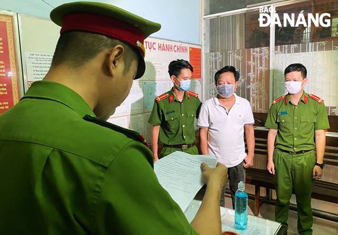 Phạm Thanh tại Cơ quan Cảnh sát điều tra, Công an thành phố tháng 9-2020. Ảnh: PV