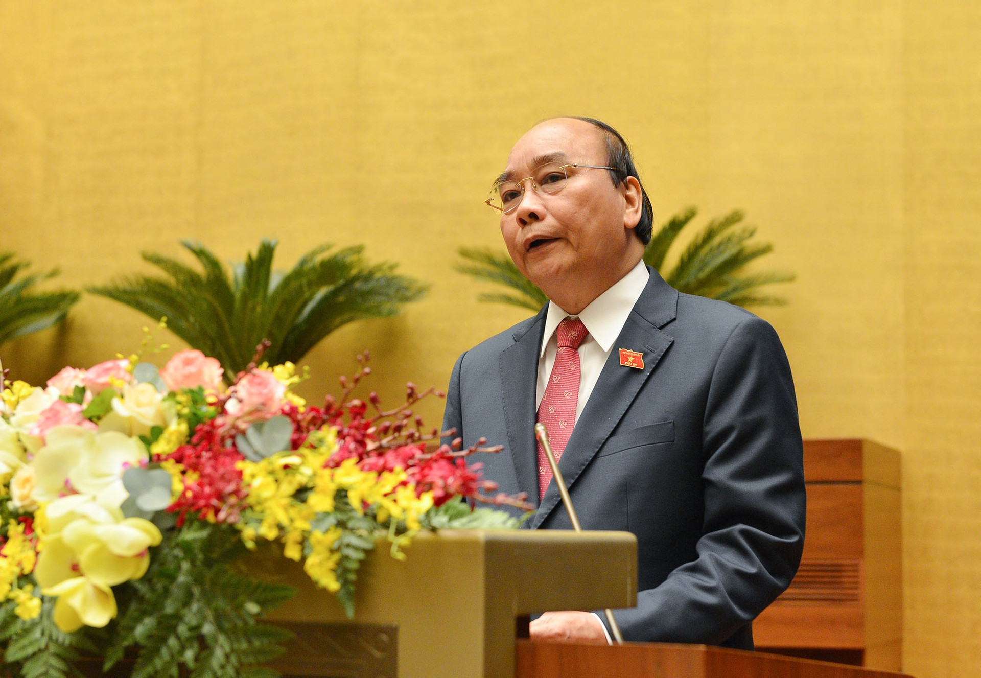 Thủ tướng Chính phủ Nguyễn Xuân Phúc đã trình bày Báo cáo tổng kết công tác nhiệm kỳ 2016-2021 của Chính phủ.