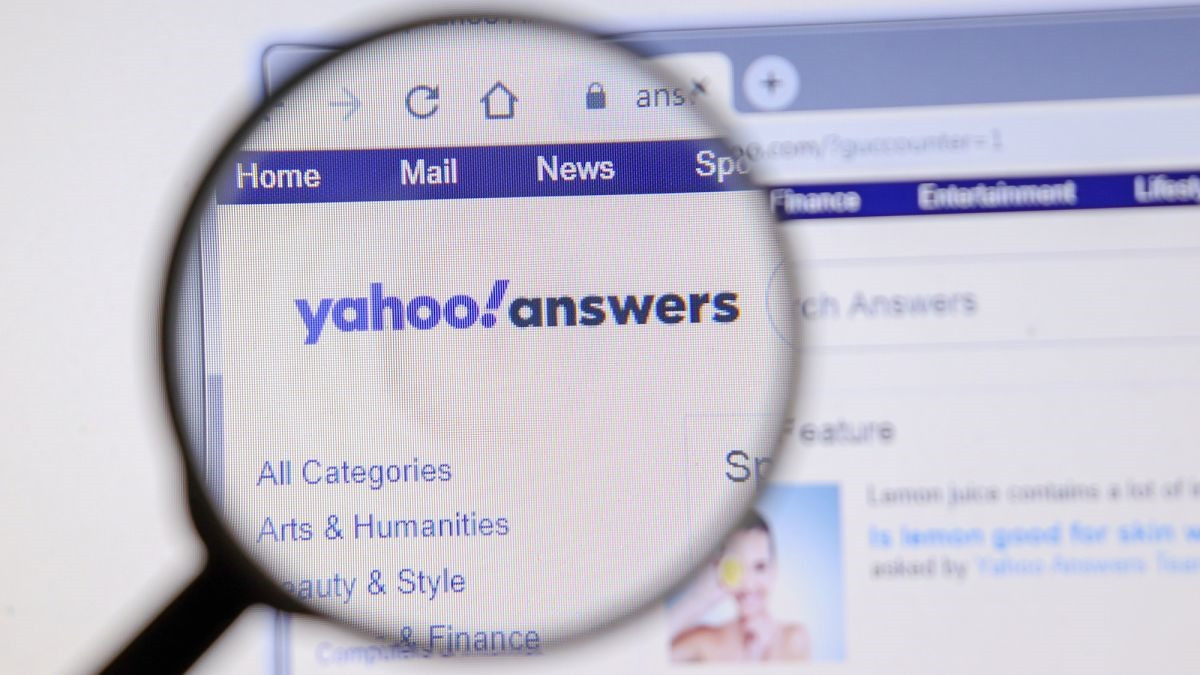 Yahoo chỉ còn duy trì các nền tảng Yahoo Finance, Yahoo Sports và Yahoo Mail. Ảnh: CNN