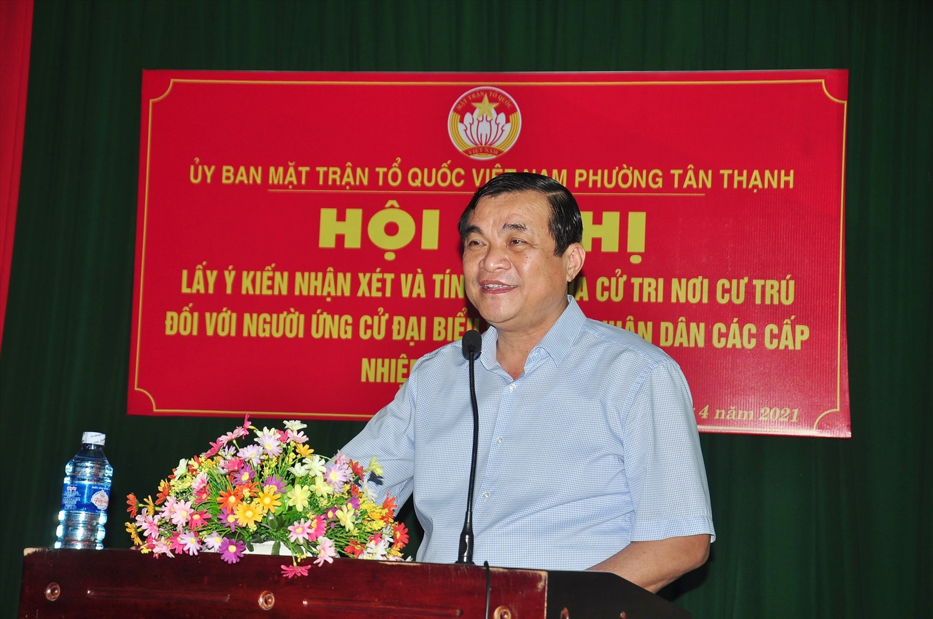 Bí thư Tỉnh ủy Phan Việt Cường cảm ơn tất cả cử tri khối phố Hòa Nam có mặt tại hội nghị đã tin tưởng, gửi gắm tình cảm
