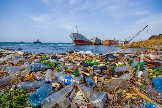 Project launched to further reduce marine plastic waste. - Illustrative image (Photo: VNA)