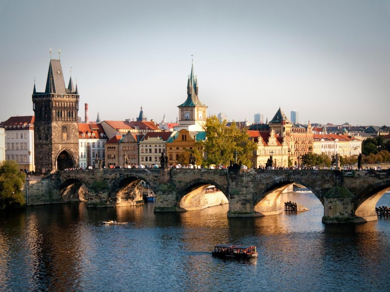 Charles Bridge is of Gothic architecture. It is a world famous tourist attraction.   Photo: Travelchannel