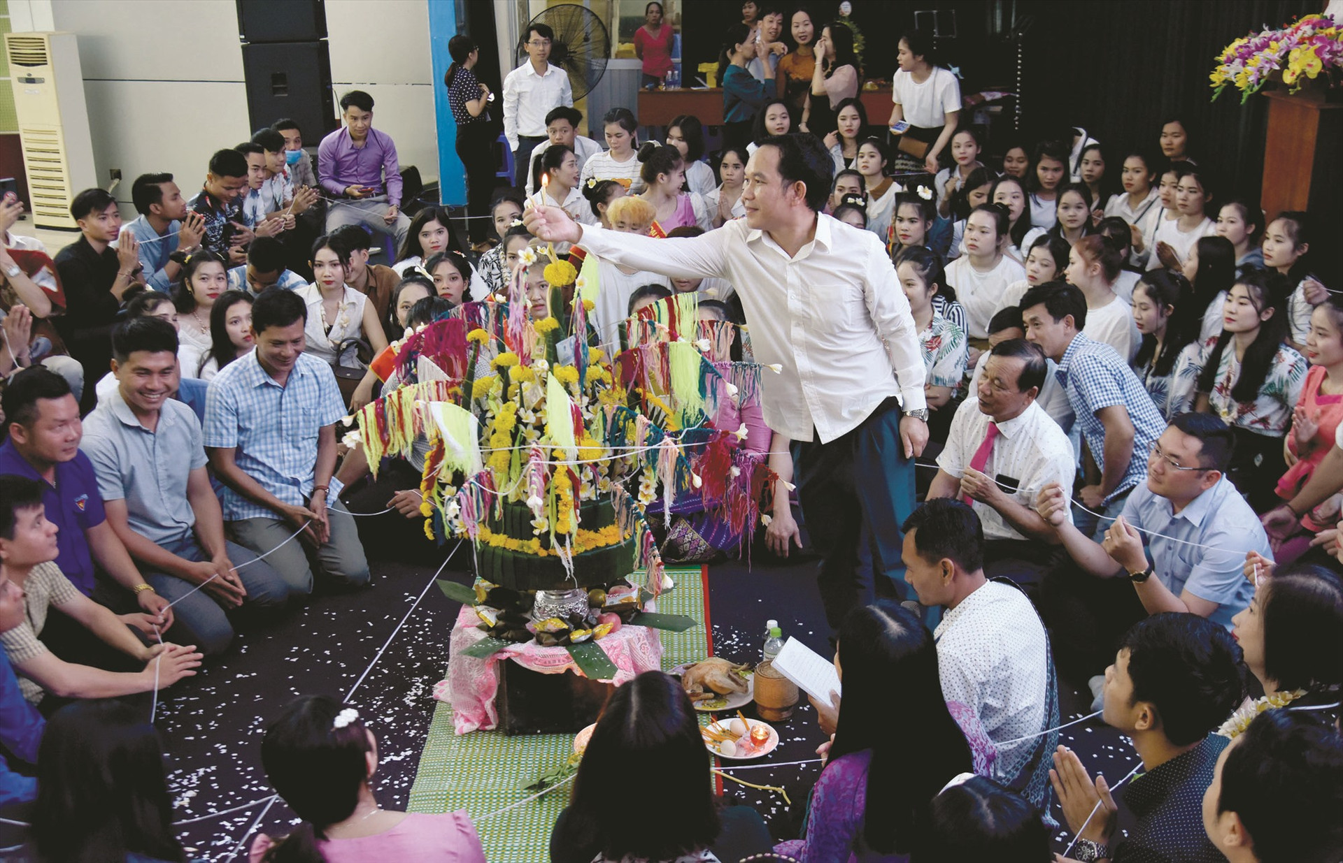 Tiến hành nghi lễ trong lễ hội Bunpimay.