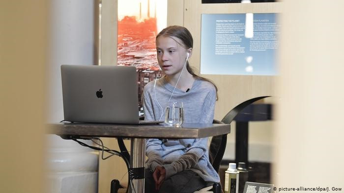 Sinh năm 2003, Greta Tintin Eleonora Ernman Thunberg là một nhà hoạt động môi trường người trẻ tuổi người Thụy Điển về biến đổi khí hậu và chiến dịch của cô đã đạt được sự công nhận quốc tế. Ảnh: