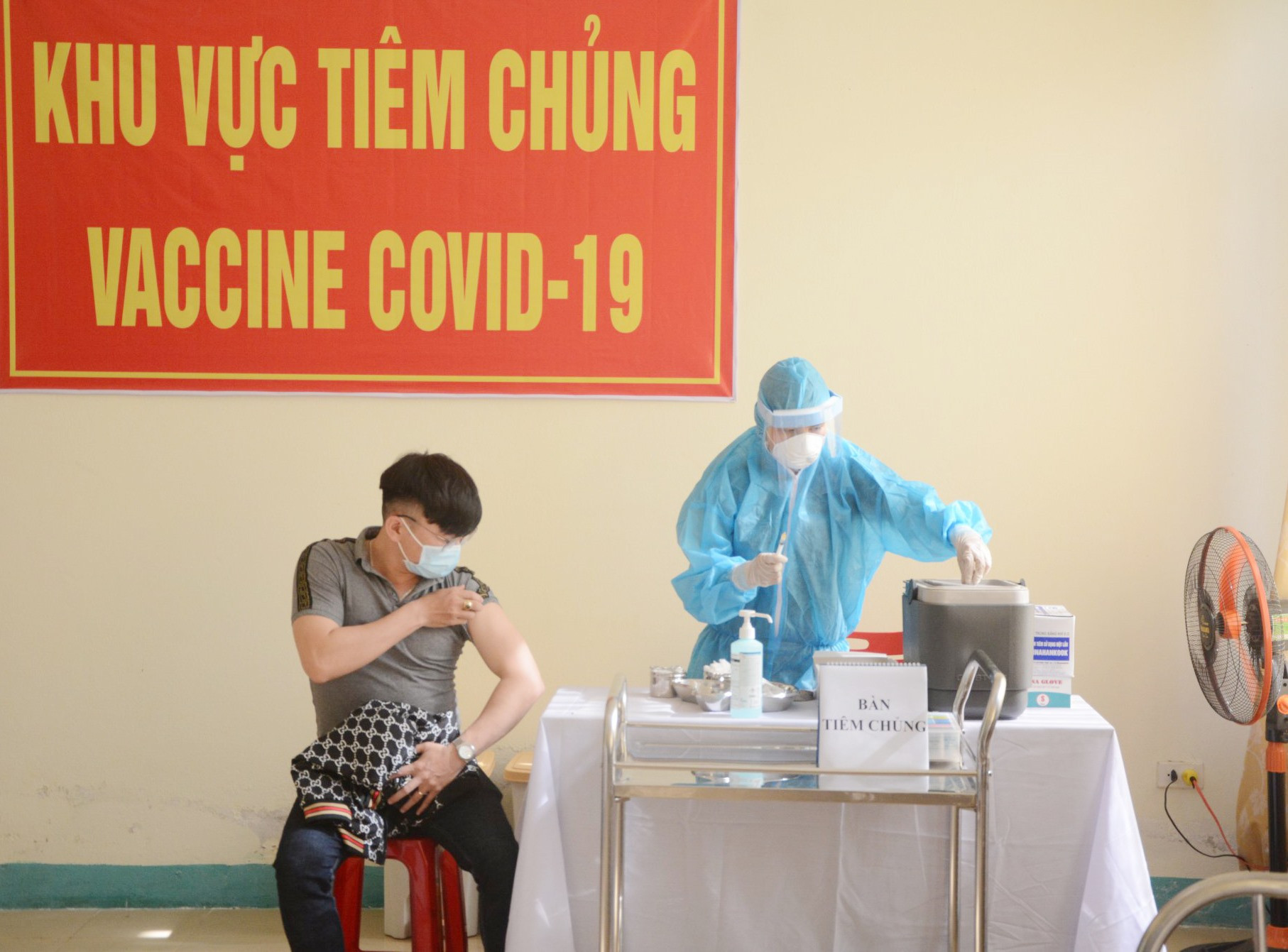 TP.Đà Nẵng đã tổ chức tiêm vắc xin phòng Covid-19 đợt 1. Ảnh: P.C