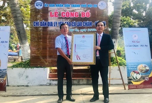 Registration certificate of geographical indications for Cu Lao Cham Salanganes' nest offered to Hoi An