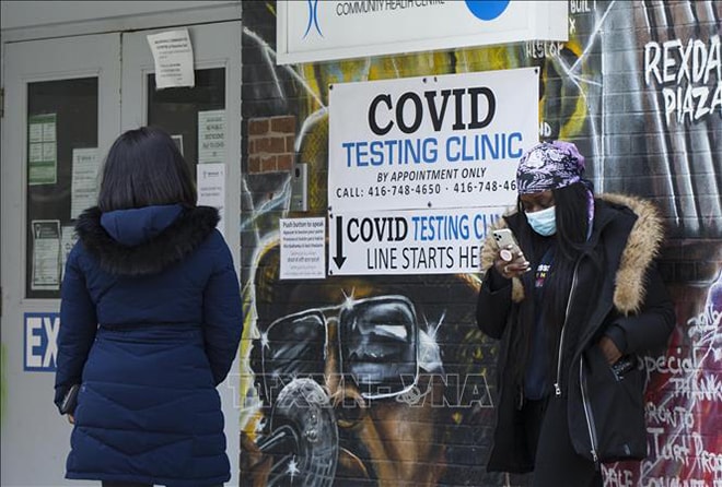 Một điểm xét nghiệm Covid-19 tại Toronto, Canada, ngày 22-4-2021. Ảnh: THX/TTXVN
