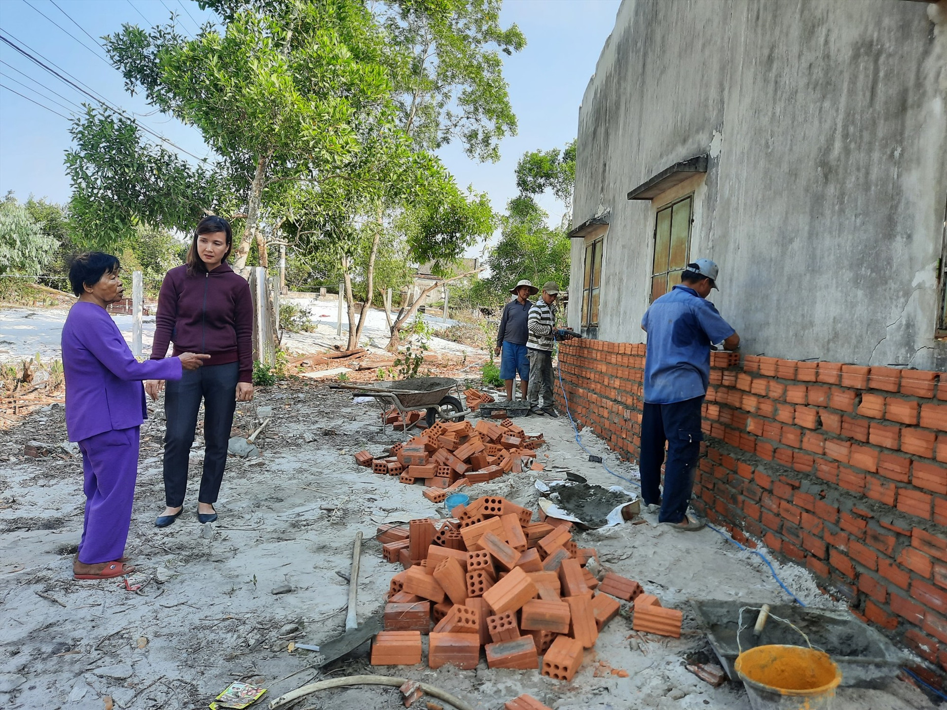 Căn nhà bà Thành được sửa chữa từ nguồn quỹ vì người nghèo của Mặt trận huyện Thăng Bình. Ảnh: HỒ QUÂN