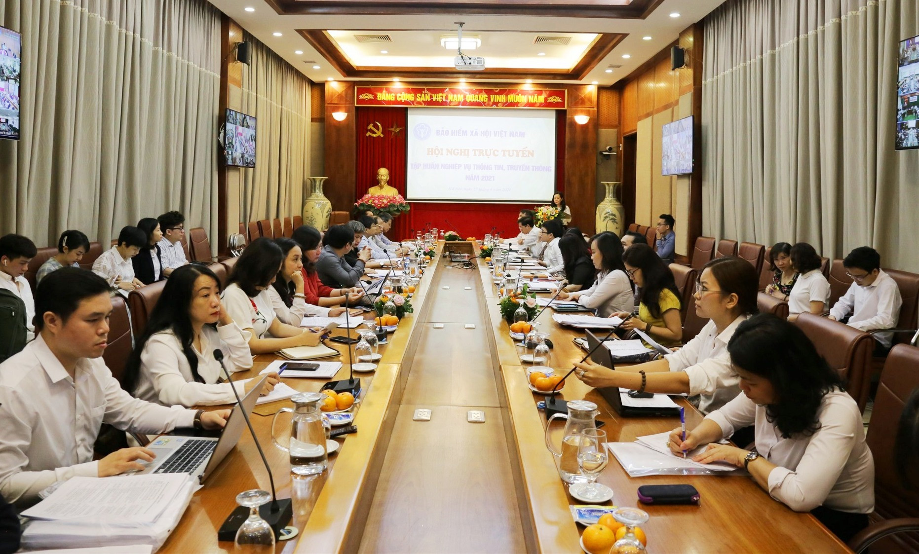 Bảo hiểm xã hội Việt Nam tổ chức hội nghị tập huấn nghiệp vụ thông tin, truyền thông năm 2021. Ảnh: D.L