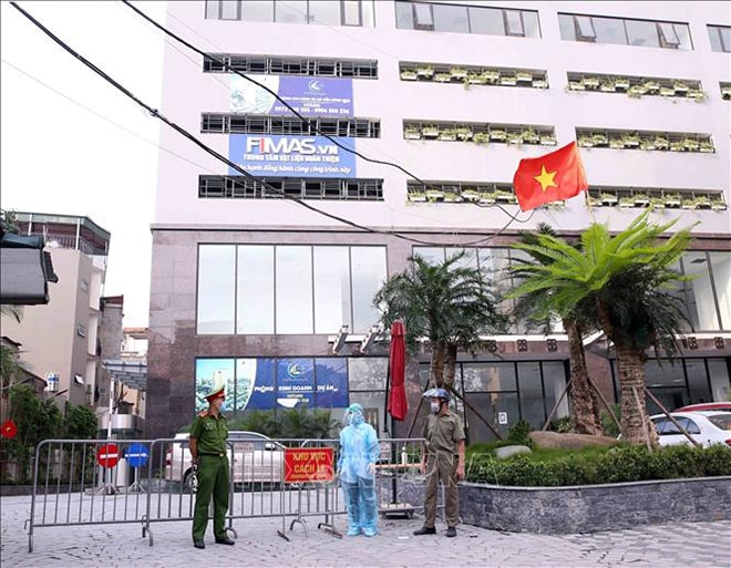 Phong toả khu vực có bệnh nhân Covid-19. Ảnh: TTXVN