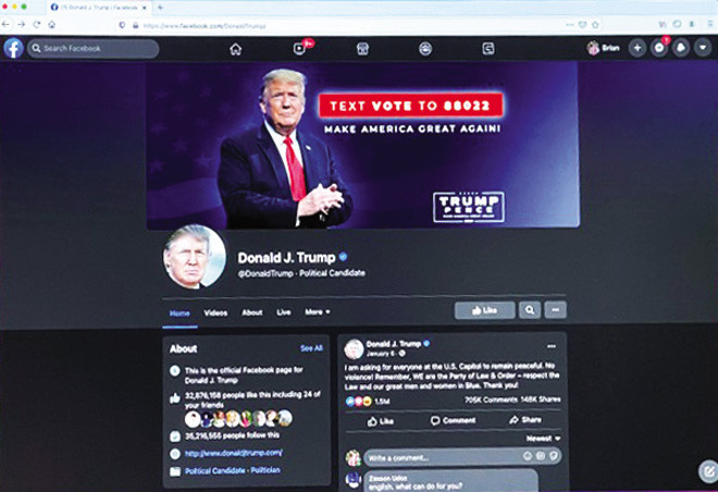 Tài khoản Facebook của cựu Tổng thống Mỹ Donald Trump “đứng hình” từ 15 giờ 14 phút ngày 6-1-2021, trong buổi chiều xảy ra vụ việc người biểu tình gây bạo loạn tại tòa nhà Quốc hội. Ảnh: Los Angeles Times