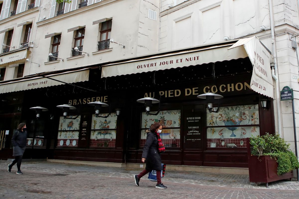Các cửa hàng không thiết yếu tại Pháp sẽ được mở của trở lại vào tuần tới khi Pháp nới lỏng giãn cách xã hội. Ảnh: Reuters