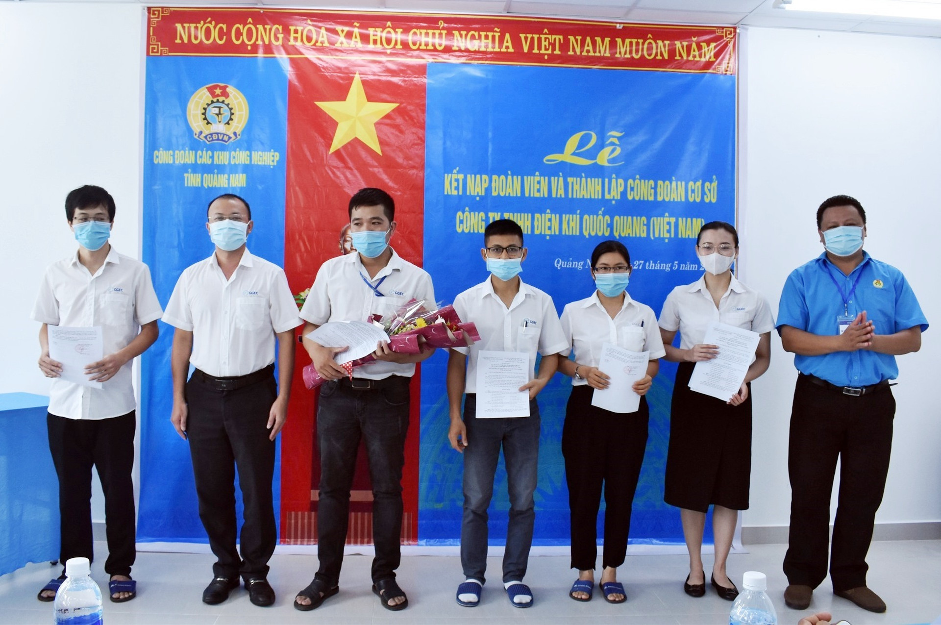 Ra mắt BCH lâm thời Công đoàn cơ sở Công ty TNHH Điện khí Quốc Quang (Việt Nam).
