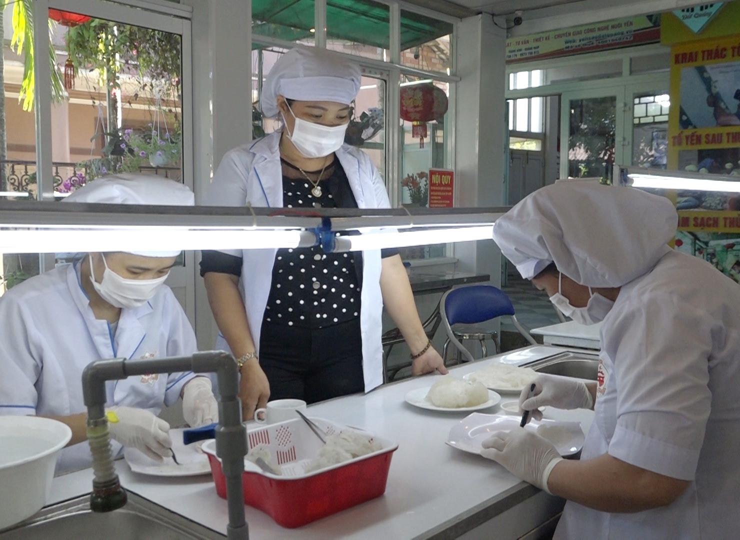 Yến sào Đất Quảng là một trong những sản phẩm OCOP tiêu biểu của huyện Thăng Bình. Ảnh: CHÂU THỰC