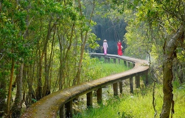 In Tan Lap Floating Village, Tan Lap Commune, Moc Hoa district, the Mekong Delta province of Long An. (Photo: VNA)