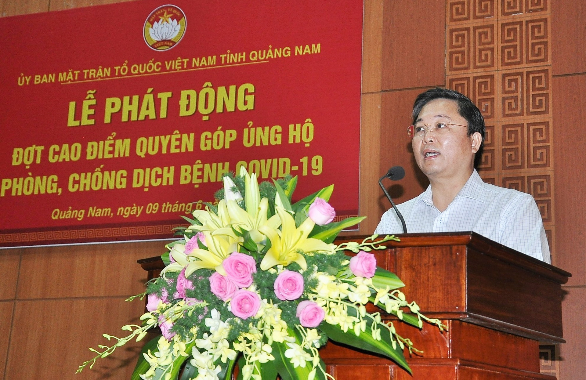Chủ tịch UBND tỉnh Lê Trí Thanh phát biểu. Ảnh: VINH ANH