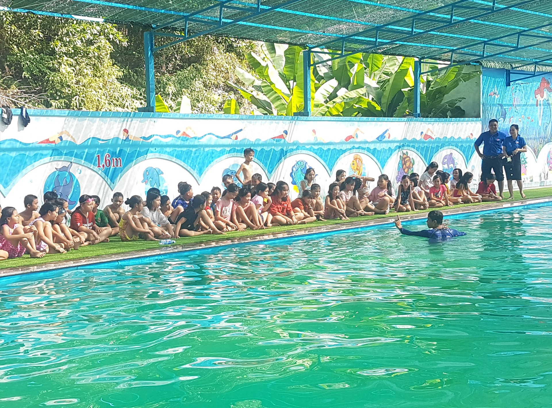 Phổ cập bơi cho trẻ em là điều Quảng Nam đang nỗ lực. Tuy nhiên, vẫn còn gần 70% trẻ em chưa tiếp cận được với kỹ năng này. Ảnh; L.Q
