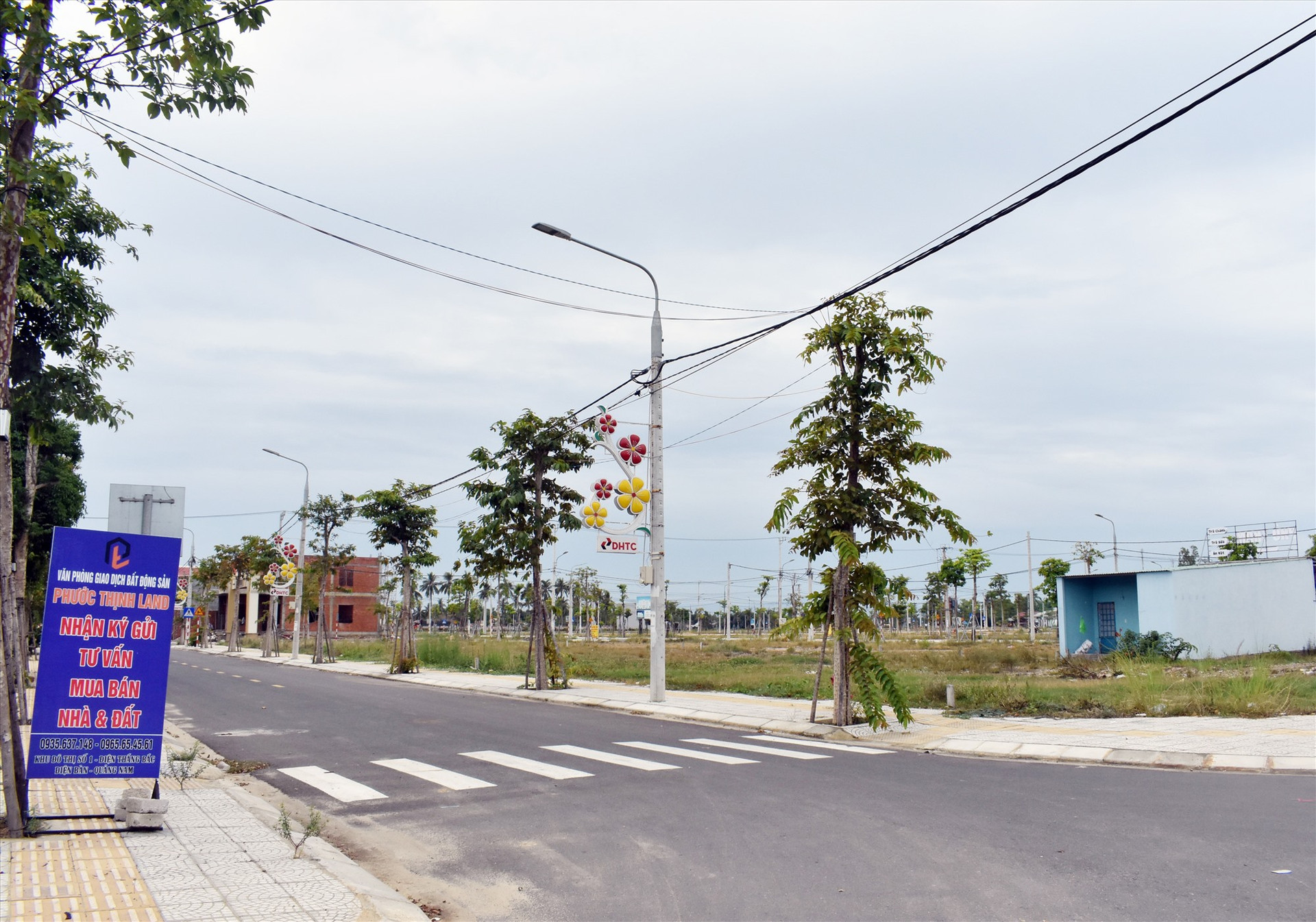 Các khu dự án dân cư ở Điện Bàn vẫn ế khách.