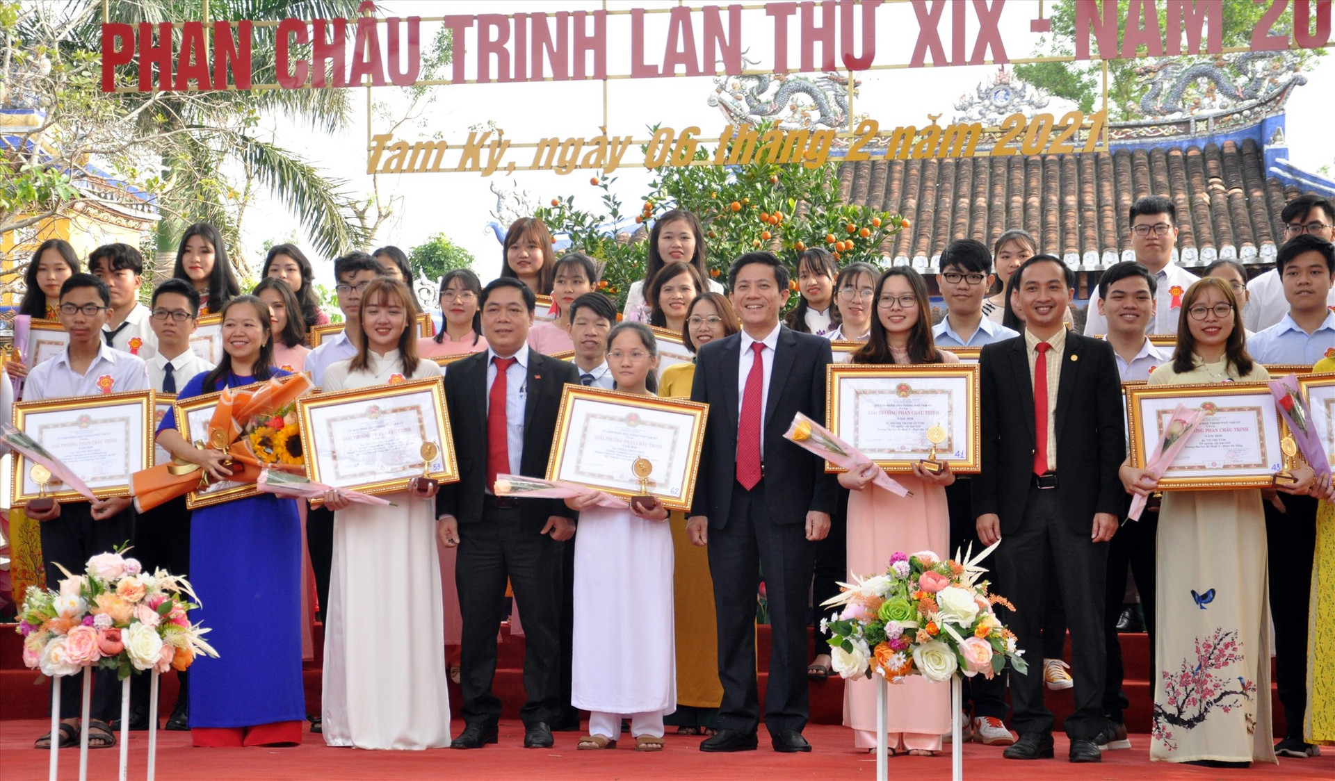 Giải thưởng Phan Châu Trinh tạo động lực cho việc học đối với công dân Tam Kỳ. Ảnh: X.P