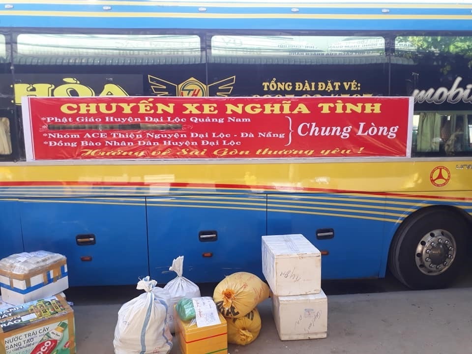 HĐH Đại Lộc sẽ phân phối hàng hóa từ quê nhà gửi vào TP.Hồ Chí Minh theo chuyến xe nghĩa tình đến các hộ khó khăn. Ảnh: P.P