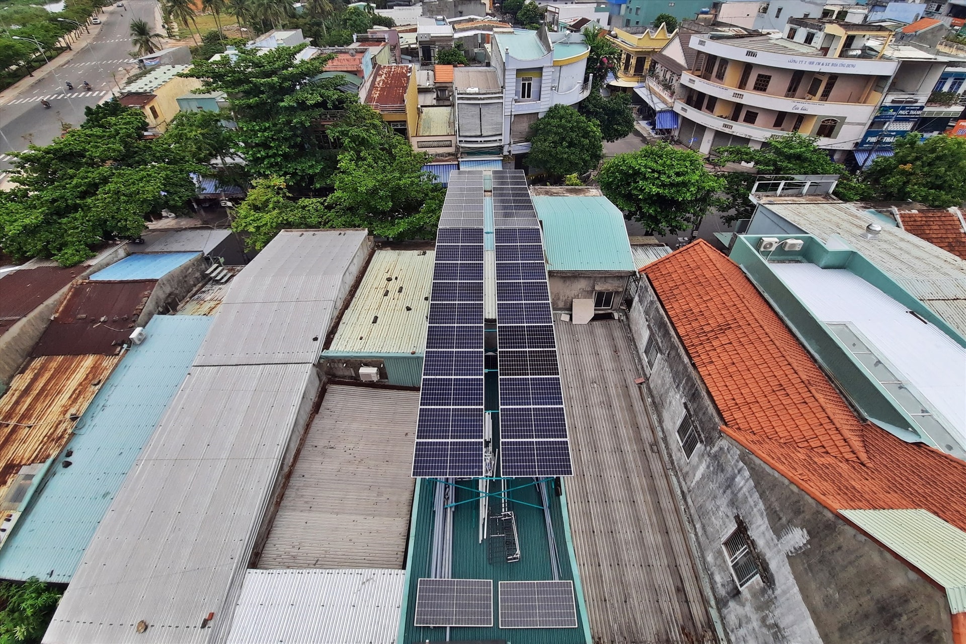 Solar-power system on the swallow house