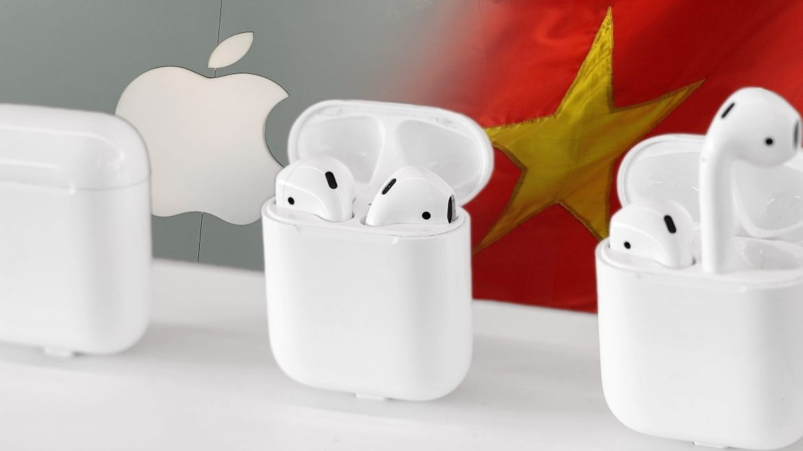 Từ giữa năm 2020, Apple đã tuyên bố sẽ chuyển sản xuất AirPod Pro từ Trung Quốc sang Việt Nam. Ảnh: Reuters