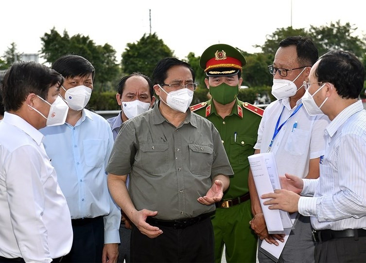 Thủ tướng Phạm Minh Chính kiểm tra công tác phòng chống COVID-19 tại Thành phố Hồ Chí Minh
