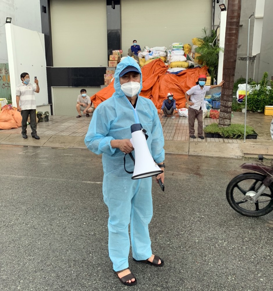 Những người đi sớm nhất và về trễ nhất của mỗi chuyến xe nghĩa tình từ Quảng Nam vào đón bà con ở TP.Hồ Chí Minh. Ảnh: C.K