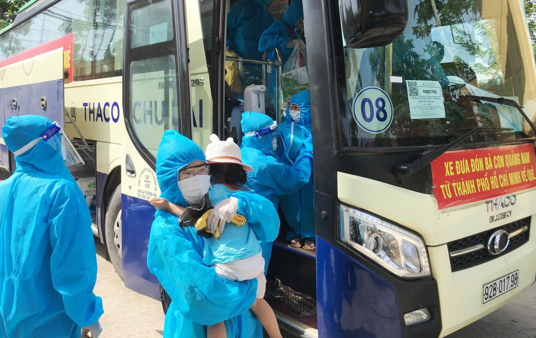 Nhiều trẻ em được Phú Ninh ưu tiên đón về quê