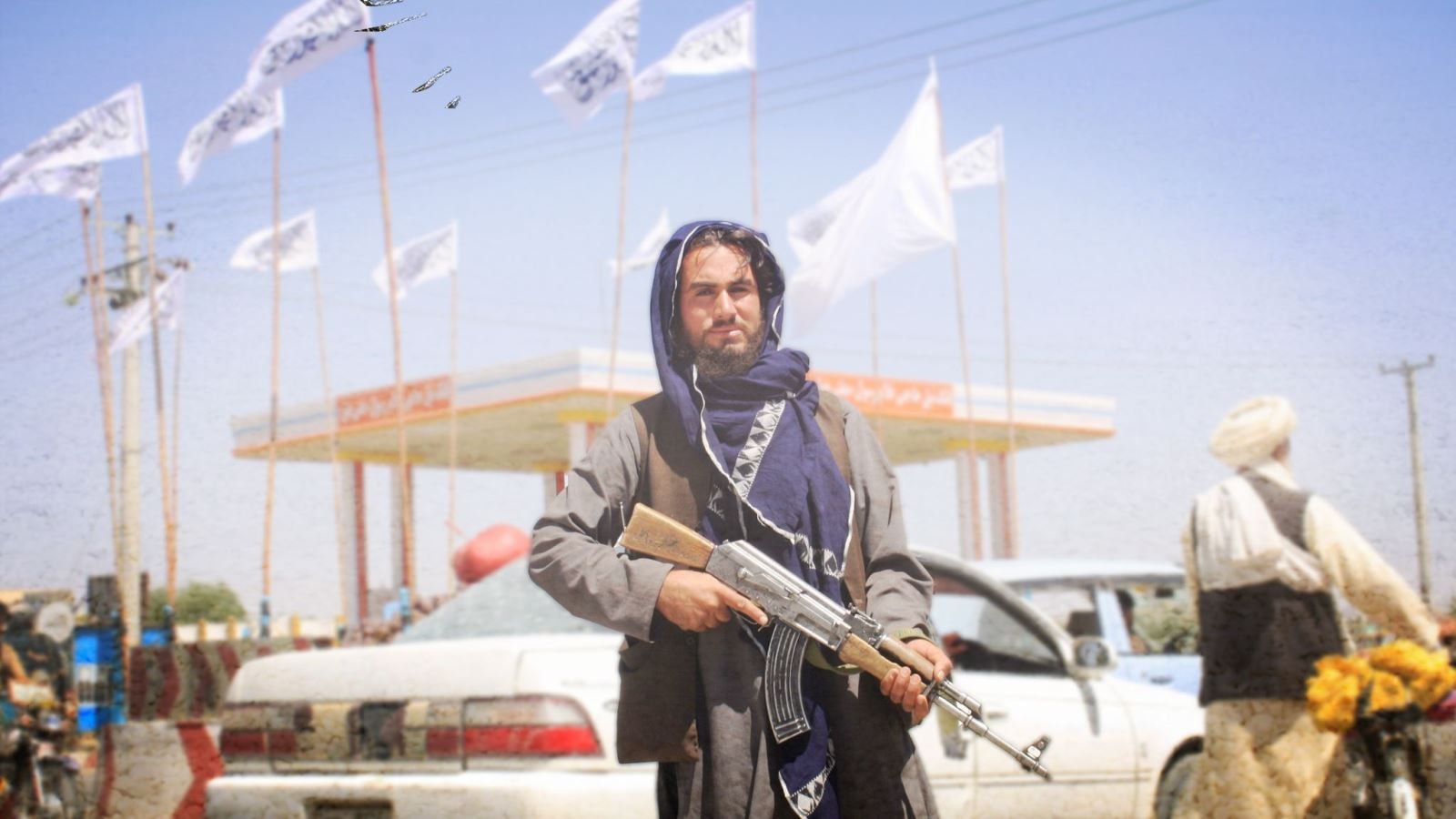Taliban từng bị cáo buộc áp đặt phiên bản luật Hồi giáo hà khắc, tàn bạo của riêng họ. Ảnh: Sky