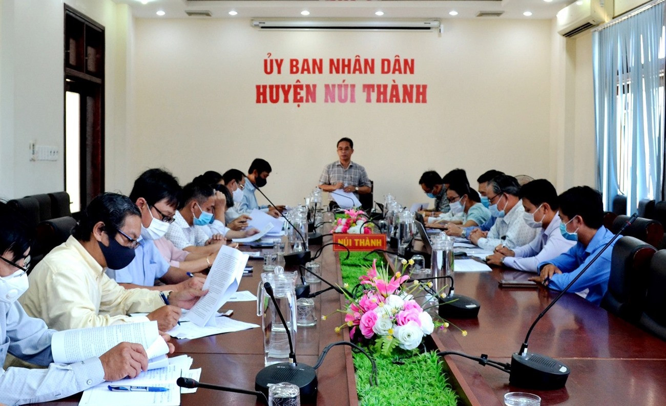 Phó Chủ tịch UBND tỉnh Trần Anh Tuấn kết luận hội nghị. Ảnh: Q.VIỆT