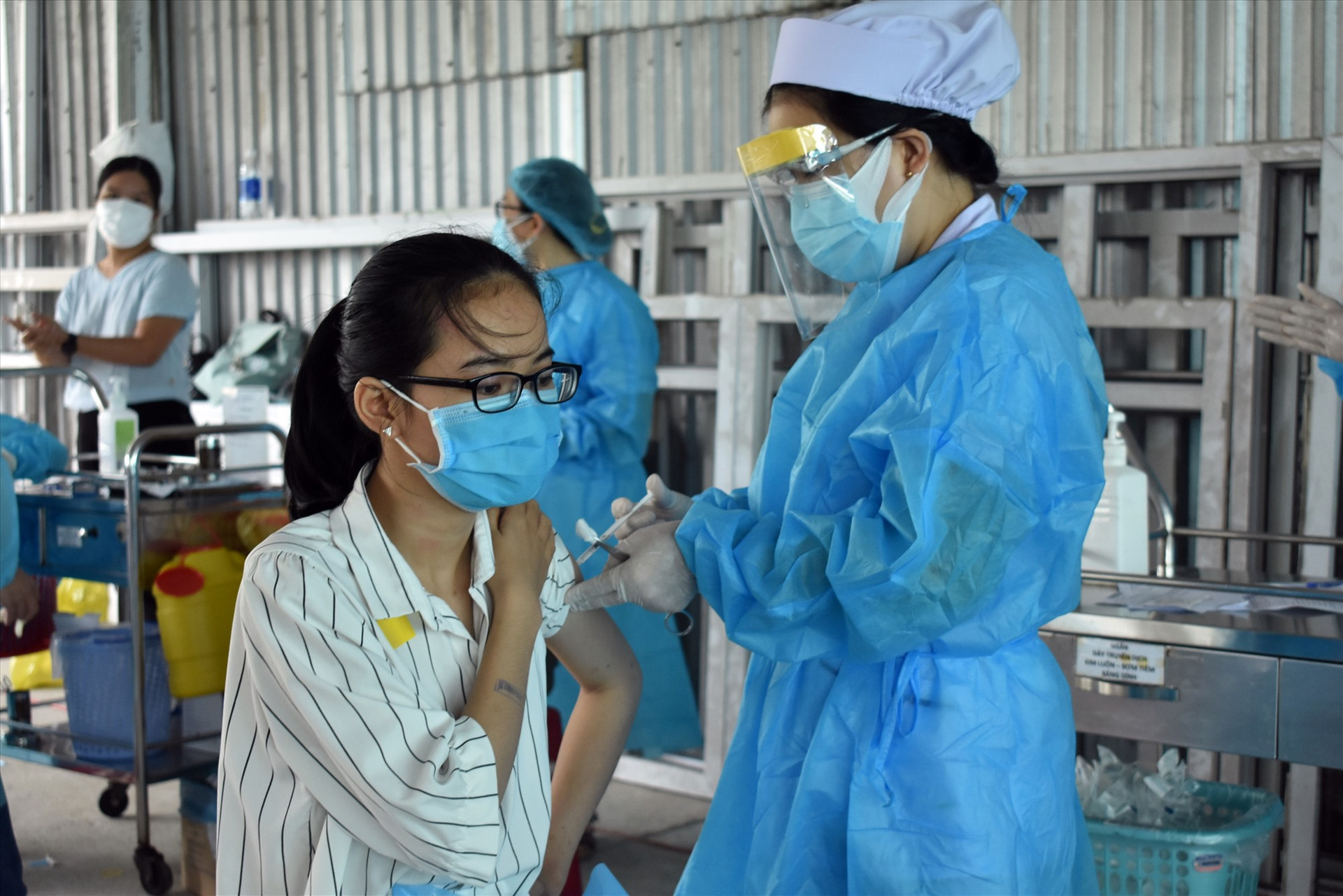 Khoảng 3,8% dân số Điện Bàn được tiêm ngừa vắc xin Covid-19