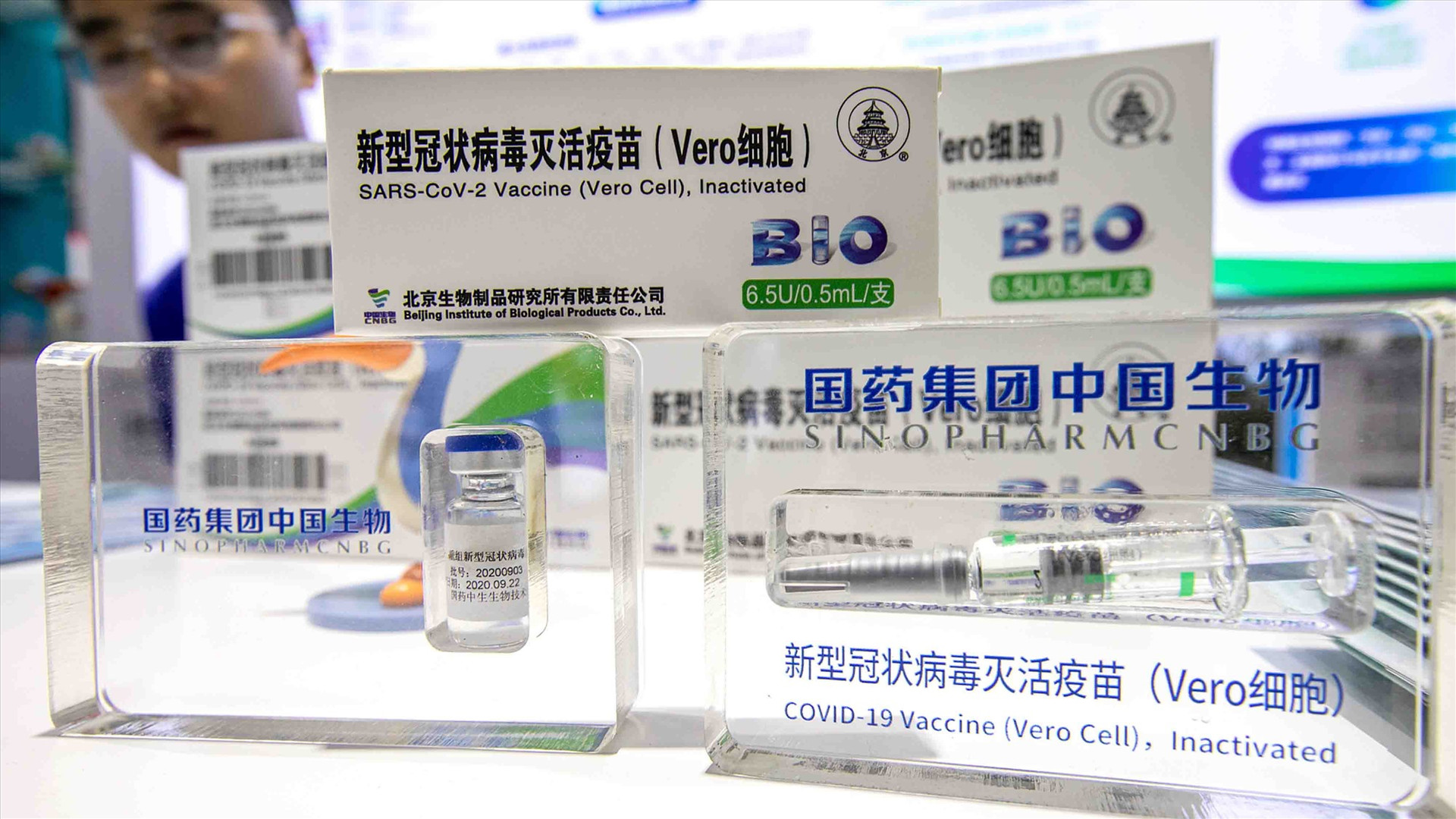 Vắc xin Vero Cell phòng Covid-19 do Sinopharm sản xuất đã được WHO cấp phép sử dụng trong trường hợp khẩn cấp. Ảnh: CGTN