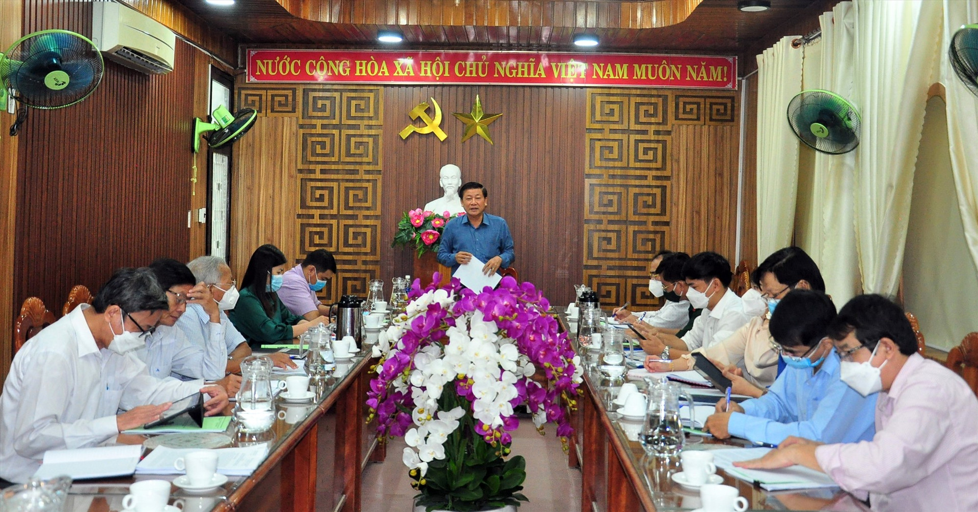 Đoàn giám sát của Ủy ban MTTQ Việt Nam tỉnh làm việc với huyện Đại Lộc. Ảnh: V.A
