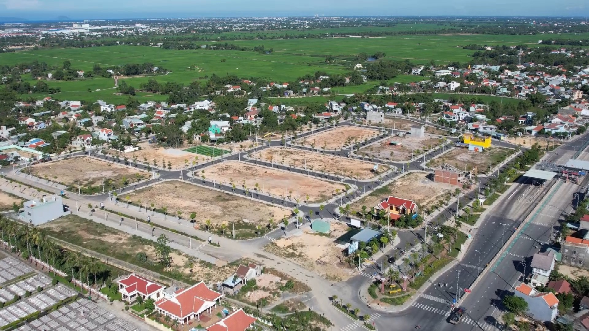 Thị trường bất động sản khu vực Quảng Nam - Đà Nẵng dự báo sẽ trỗi dậy mạnh mẽ trong thời gian tới.
