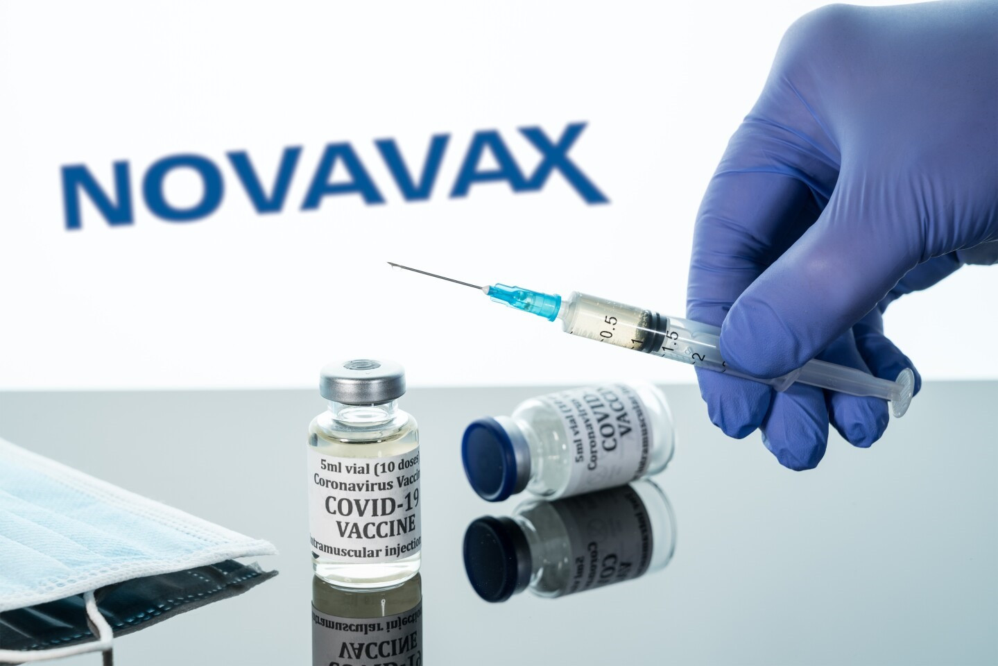 Vắc xin Covovax thêm vào danh sách vắc xin ngừa Covid-19 được WHO phê duyệt sử dụng khẩn cấp. Ảnh: depositephotos