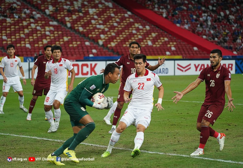 Tuyển Việt Nam thất bại trước Thái Lan ở bán kết AFF Cup 2020. Ảnh: VFF