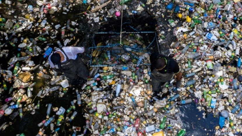 Chưa đầy 10% nhựa được sản xuất trên thé giới được tái chế. Ảnh: AFP