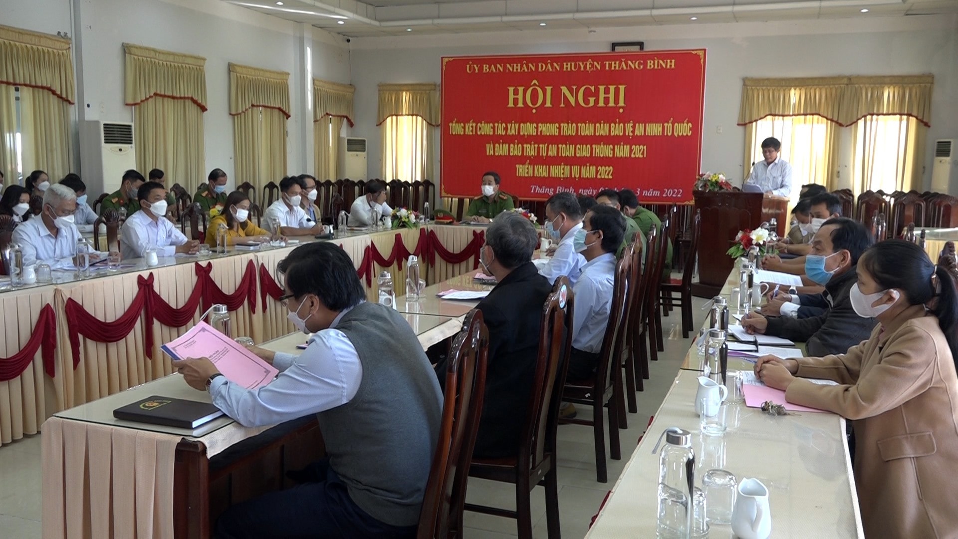 Quang cảnh hội nghị. Ảnh: T.N