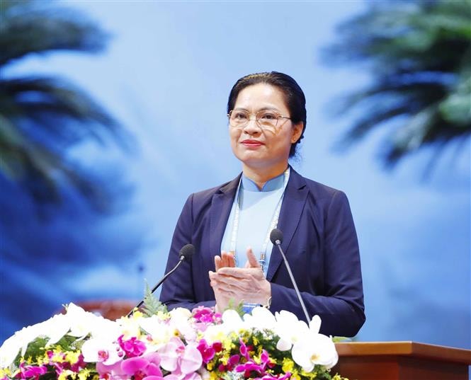 Đồng chí Hà Thị Nga, Uỷ viên Trung ương Đảng, Chủ tịch Hội Liên hiệp Phụ nữ Việt Nam phát biểu khai mạc. Ảnh: Phương Hoa/TTXVN