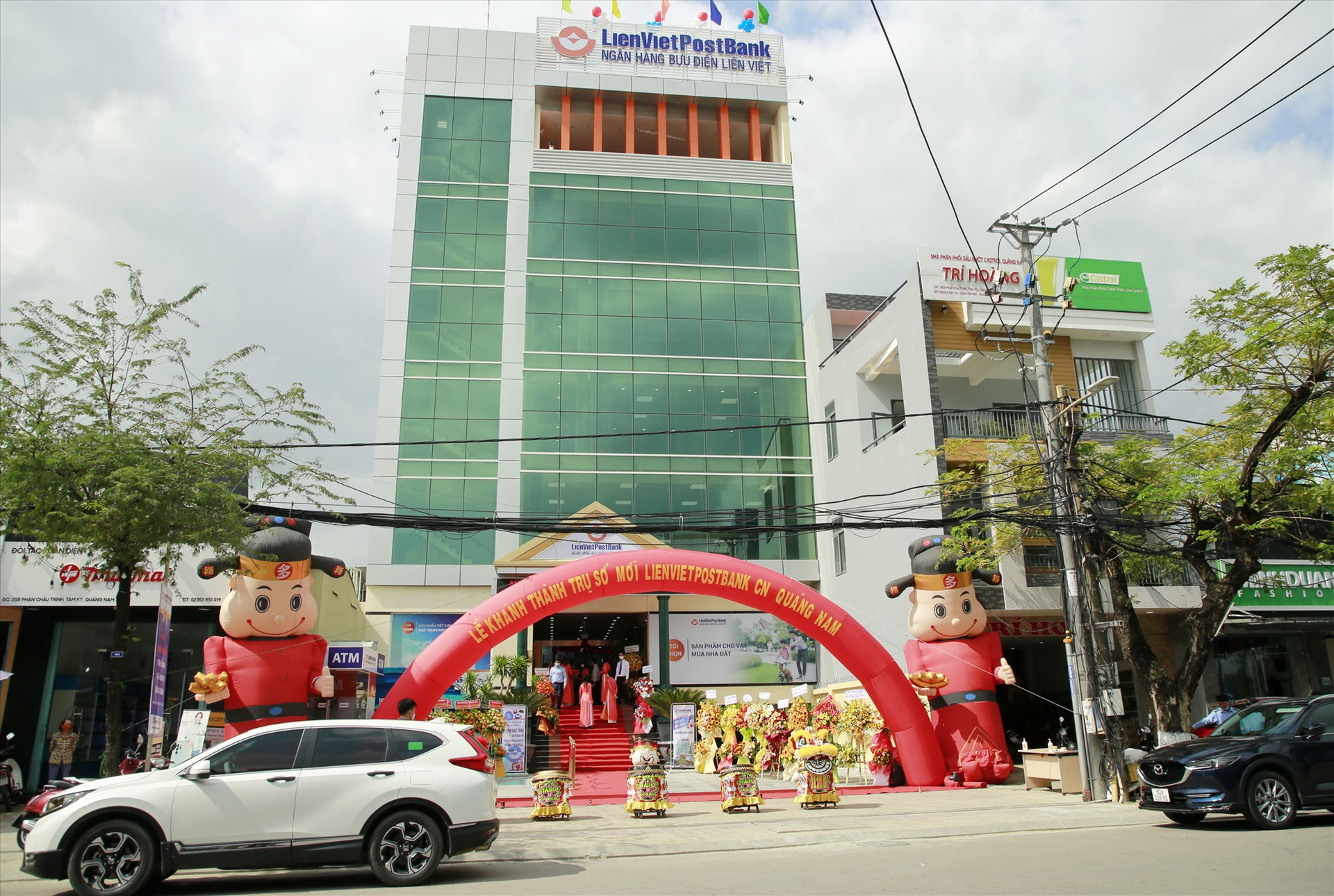 Trụ sở mới LienVietPostBank đặt tại số nhà 204 đường Phan Chu Trinh (TP.Tam Kỳ).