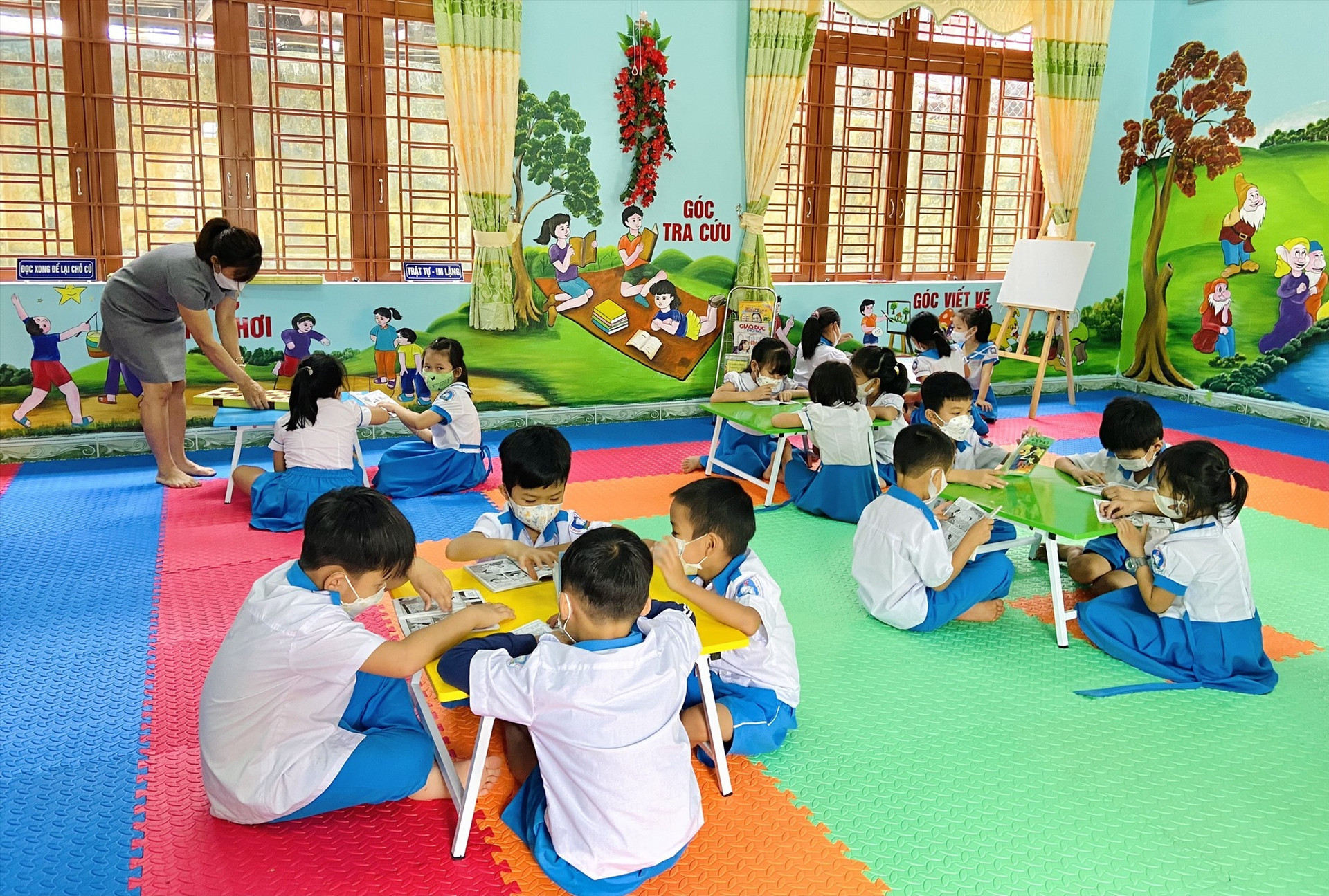 Thư viện thân thiện dành cho học sinh Tiểu học Trường Nguyễn Thị Minh Khai (xã Bình Đào)