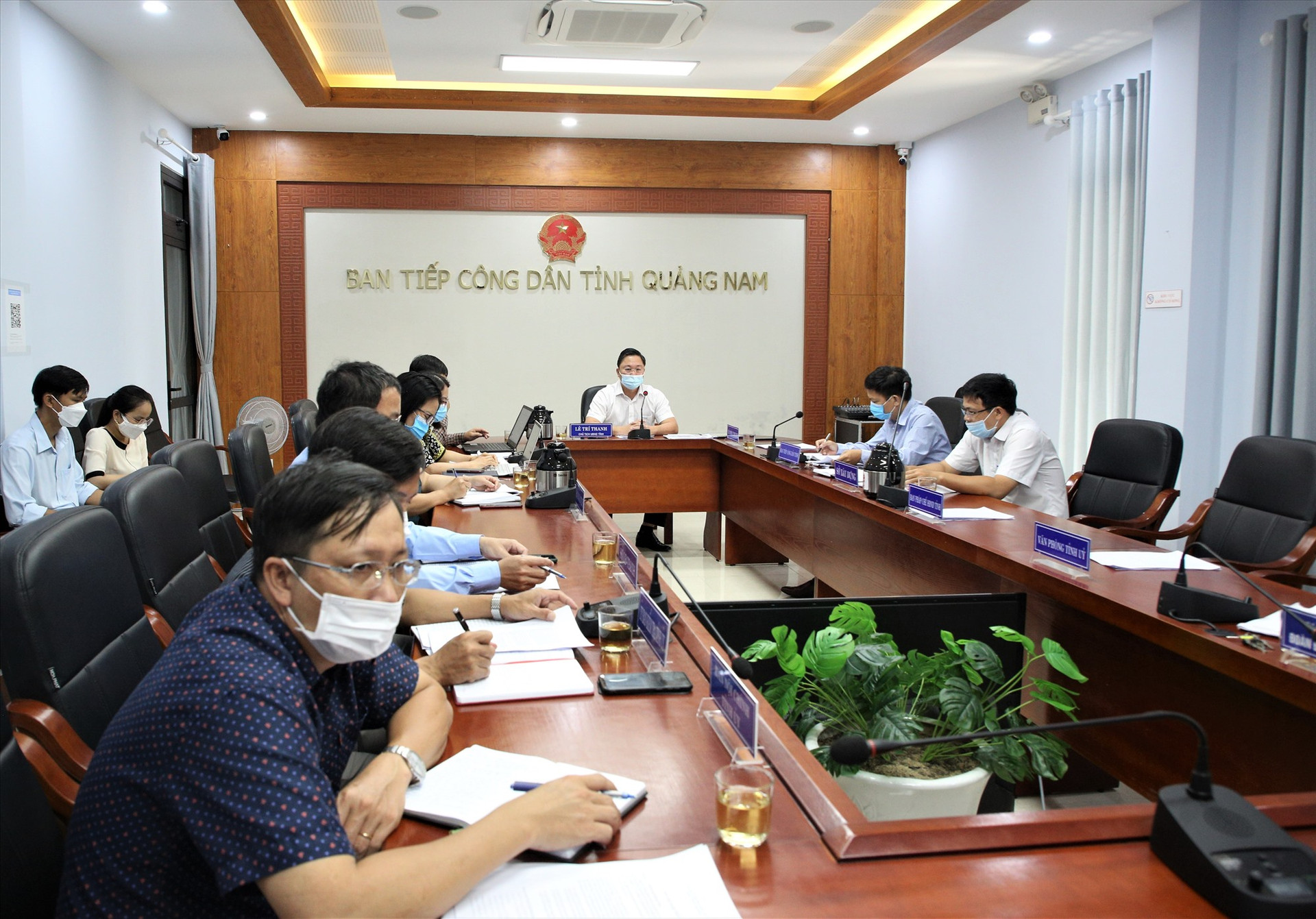 Chủ tịch UBND tỉnh Lê Trí Thanh chủ trì buổi tiếp công dân định kỳ tháng 3.2022. Ảnh: A.N