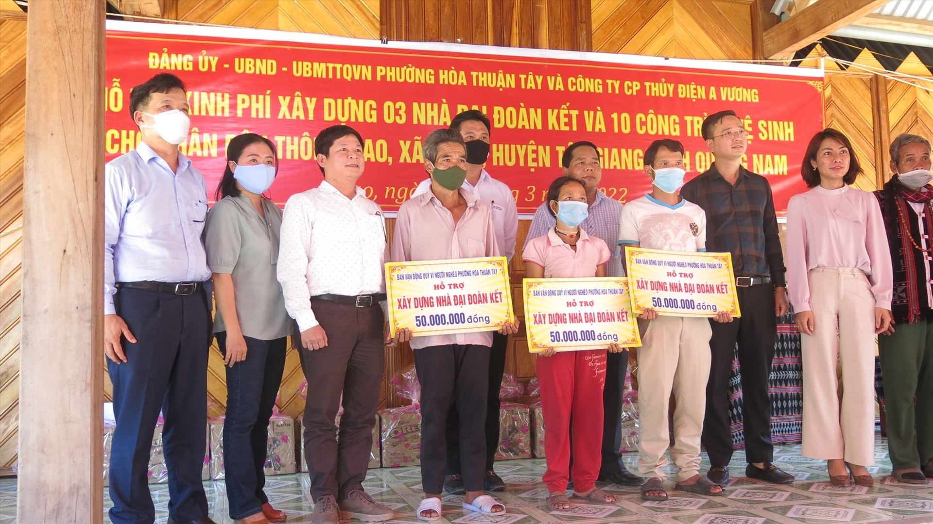 Phường Hòa Thuận Tây hỗ trợ kinh phí xây dựng nhà ở.