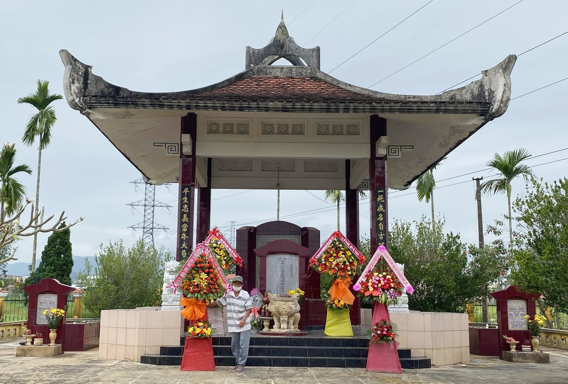 Mộ Tổng đốc Hoàng Diệu tại thôn Xuân Đài, xã Điện Quang - Ảnh: L.T