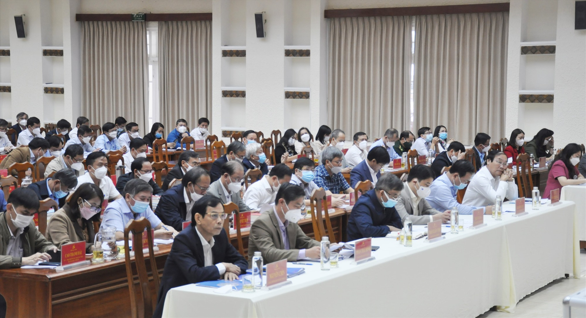 Các đại biểu dự Hội nghị Tỉnh ủy lần thứ 7 (khóa XXII). Ảnh: N.Đ