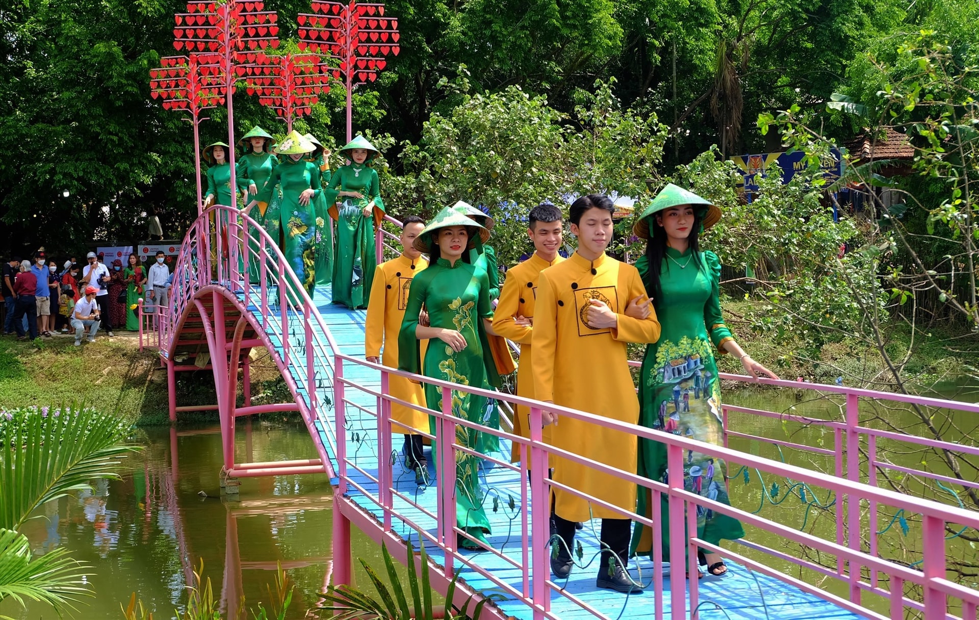 Ao dai on the Happy bridge