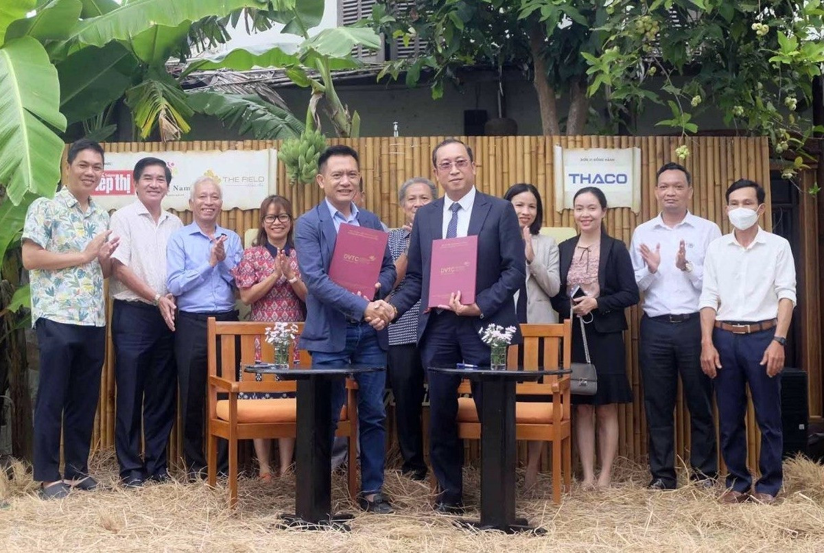 Trong khuôn khổ sự kiện, Trường Cao đẳng Du lịch Đà Nẵng và Hiệp hội Du lịch Quảng Nam đã ký kết hợp tác phát triển đào tạo nguồn nhân lực ngành du lịch.