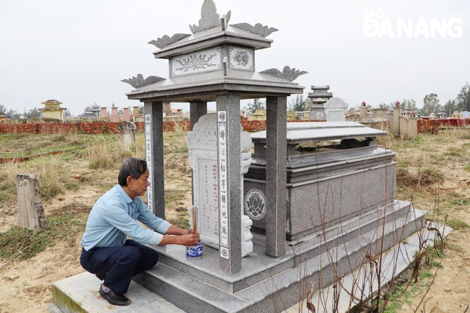 Mộ Cử nhân Lê Tấn Toán tại làng Hà Lộc, nay thuộc phường Điện Dương, thị xã Điện Bàn, tỉnh Quảng Nam. Ảnh: V.T.L